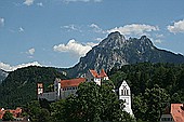 Haus Antonie - Ferienwohnungen in Füssen im Allgäu - Hohes Schloss mit Säuling